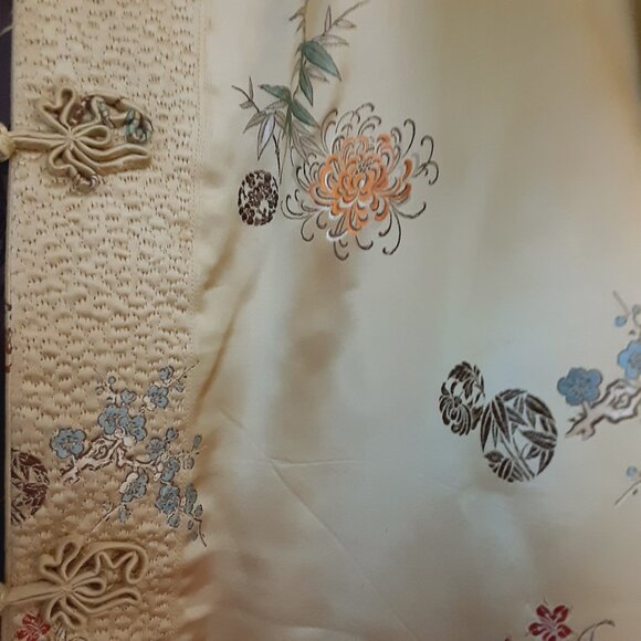 Peony Brand Satin Brocade Reversible Chinese Jacket Gold/Black Frog Closures XL - Picture 6 of 7